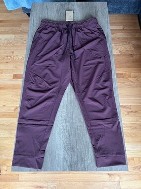 Nike Men’s Burgundy Athletic Joggers